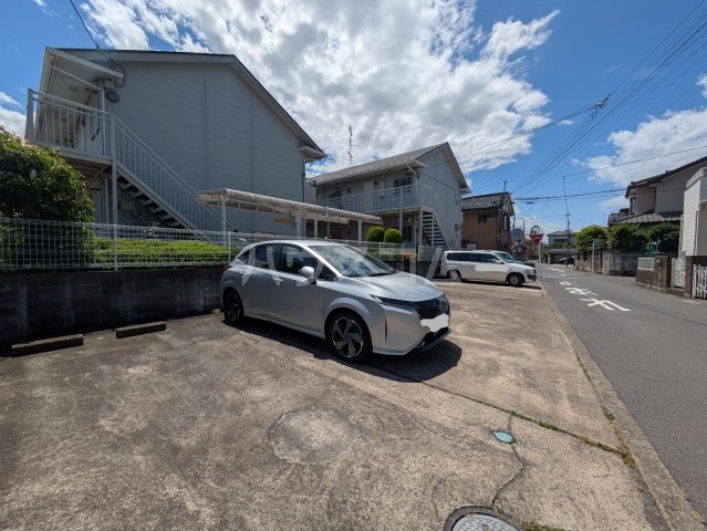 20/30 駐車場