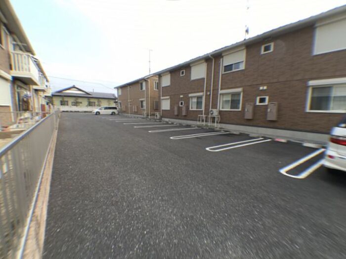 3/10 駐車場