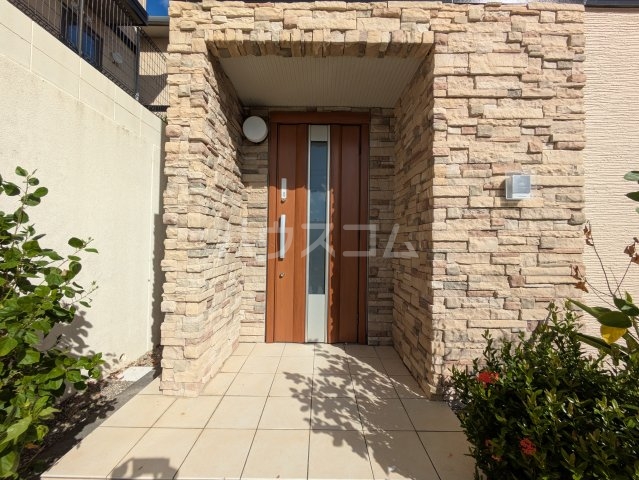 2/6 エントランス