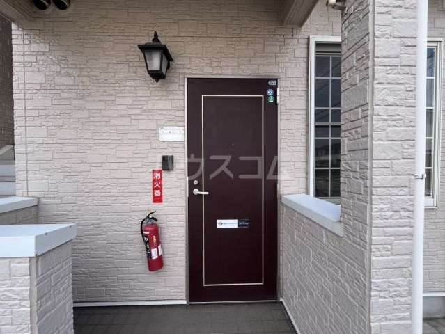 24/30 エントランス