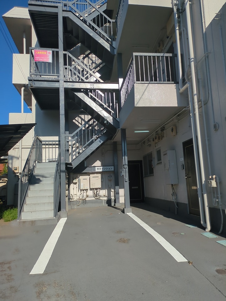 25/30 駐車場