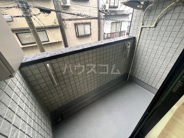 20/30 バルコニー