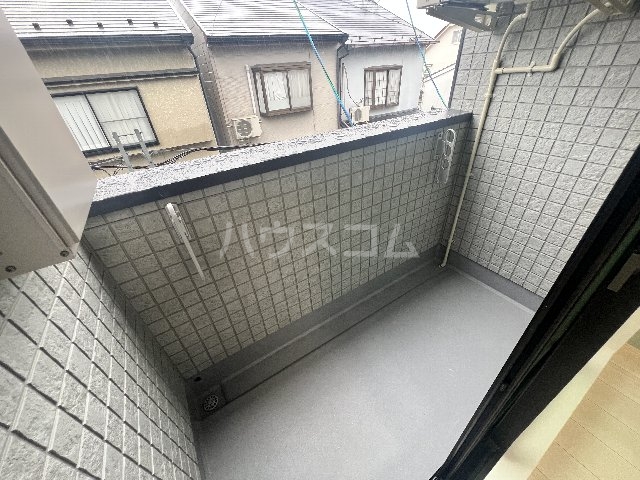 21/30 バルコニー