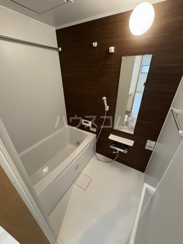 14/30 浴室
