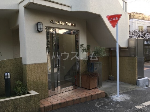 15/21 エントランス