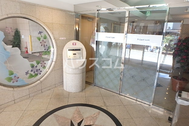 21/24 エントランス