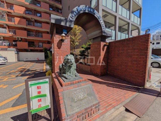 19/24 エントランス