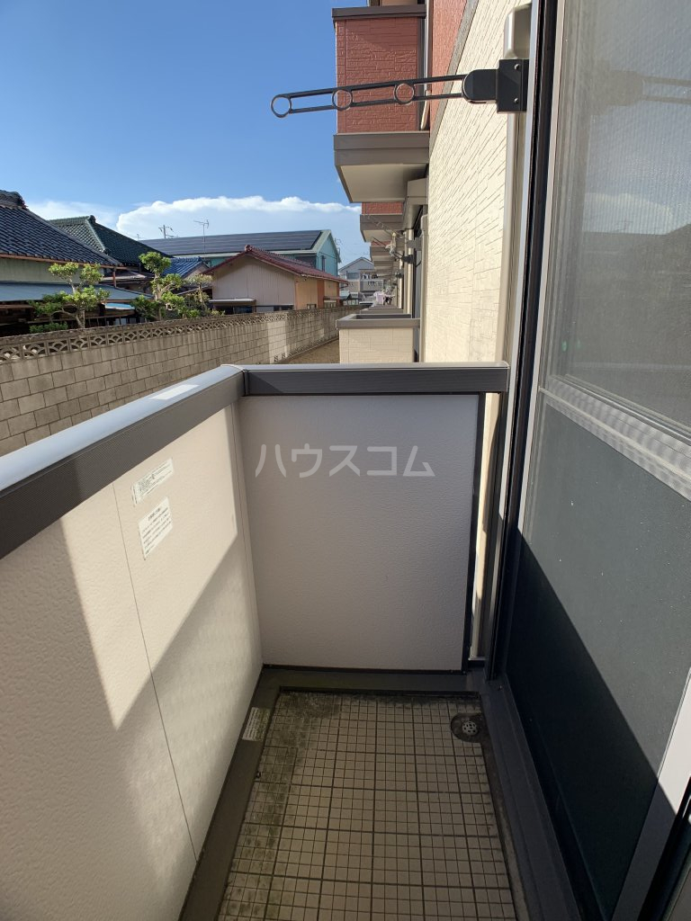 17/28 バルコニー