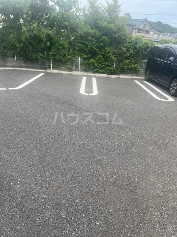 26/30 駐車場