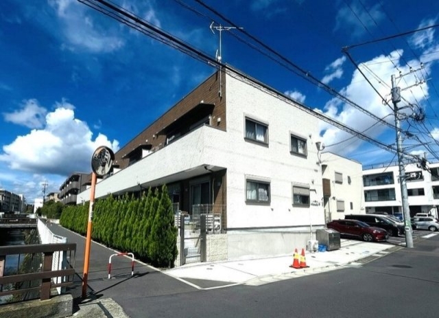 2/27 外観