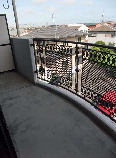 18/25 バルコニー