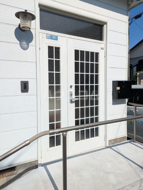 4/5 エントランス