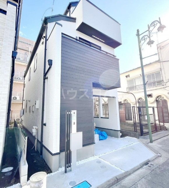 15/25 エントランス