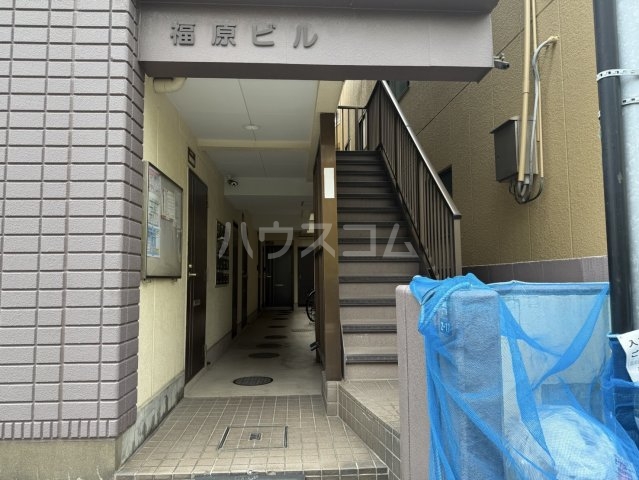 2/10 エントランス