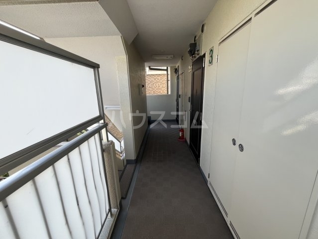 20/26 バルコニー