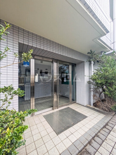 14/24 エントランス