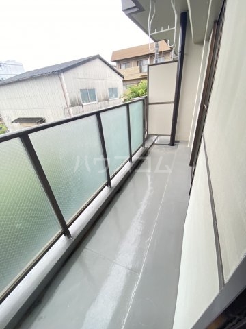 15/22 バルコニー