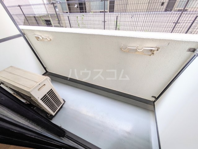 19/27 バルコニー