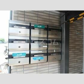 14/18 エントランス