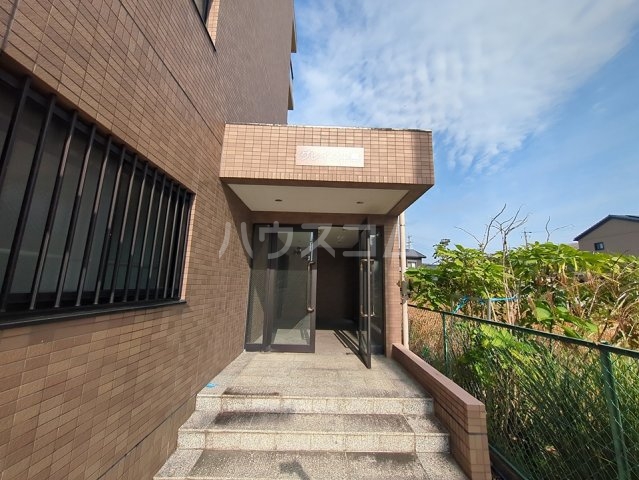 2/11 エントランス