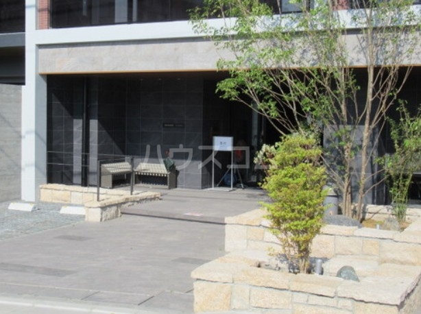 2/10 エントランス