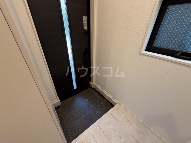 22/30 エントランス