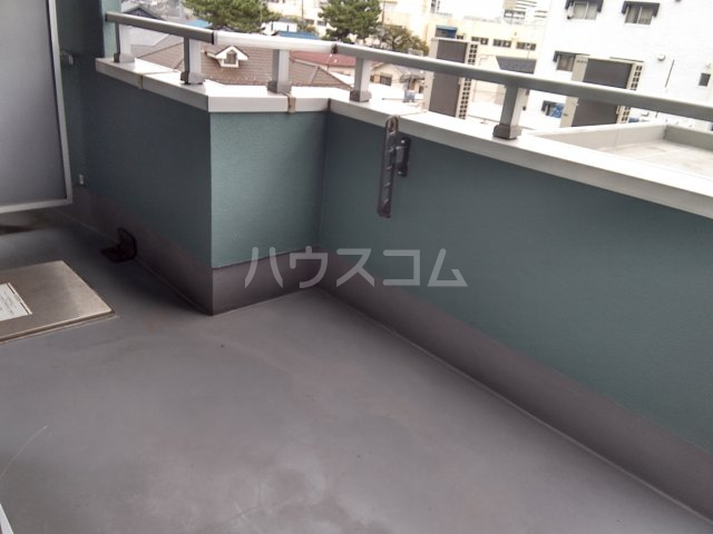 14/22 バルコニー