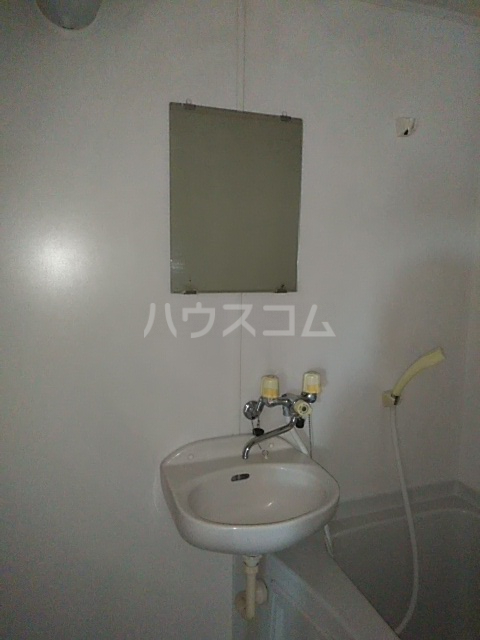 13/30 洗面
