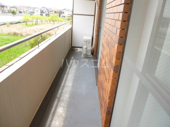 20/30 バルコニー