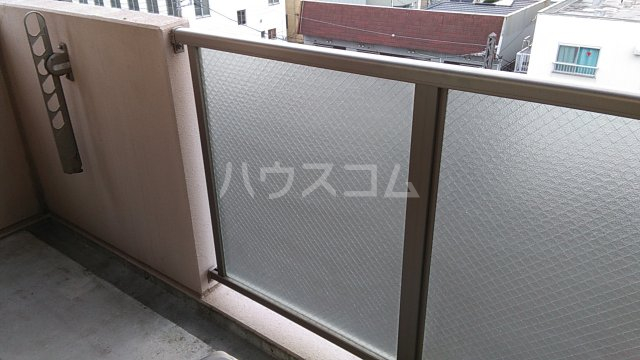 23/30 バルコニー
