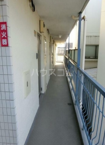 17/21 エントランス