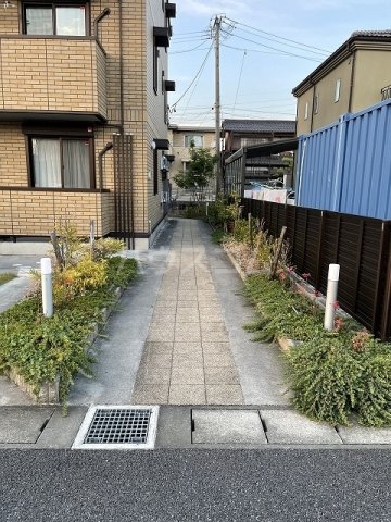 19/22 エントランス