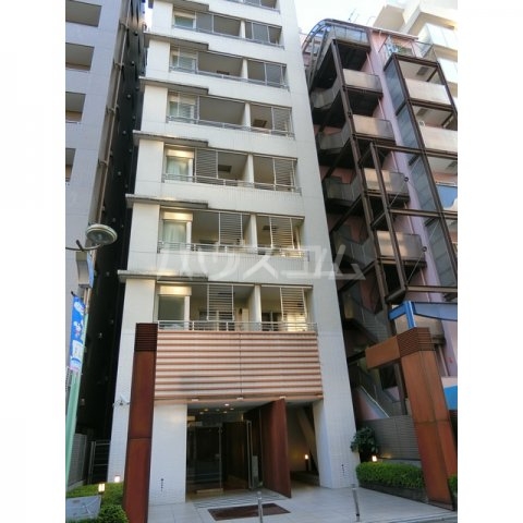 15/22 エントランス