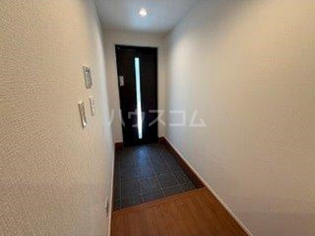 19/29 エントランス