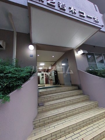 21/24 エントランス