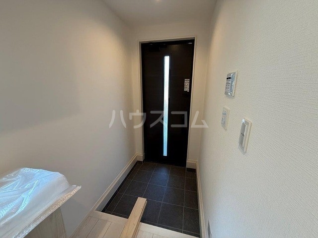 20/30 エントランス