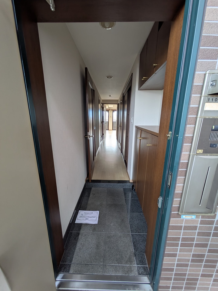 玄関
