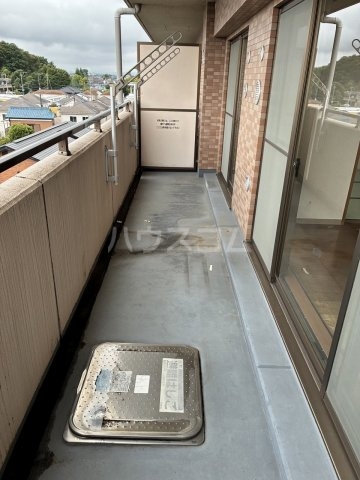 19/30 バルコニー