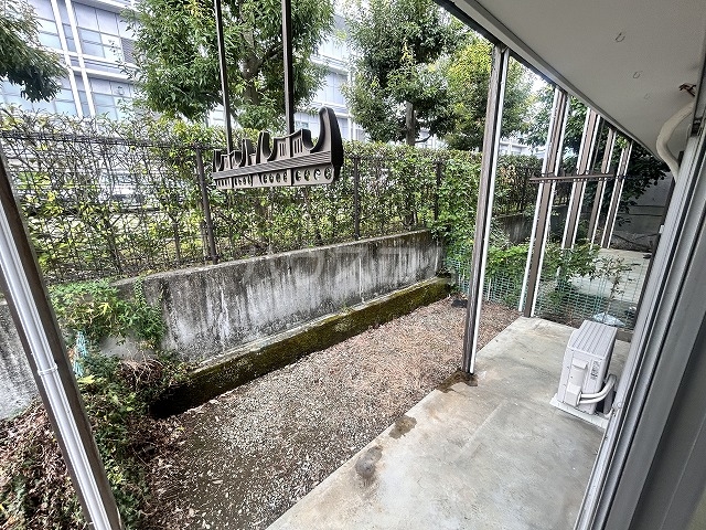 22/30 バルコニー