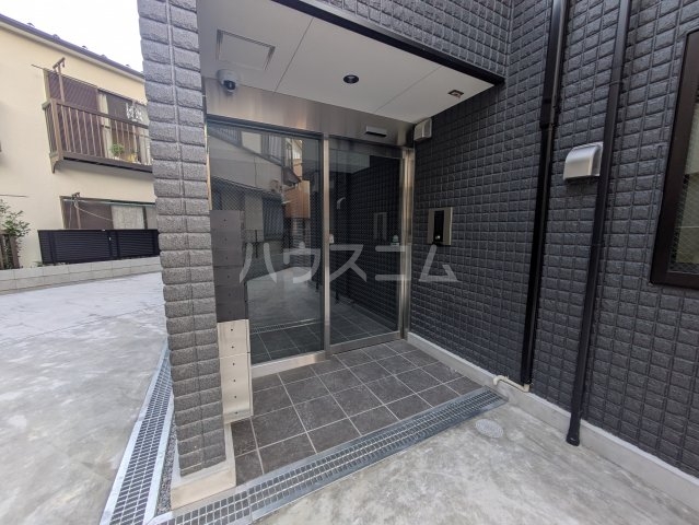 29/30 エントランス