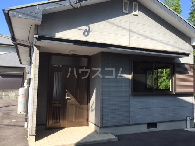 17/18 エントランス