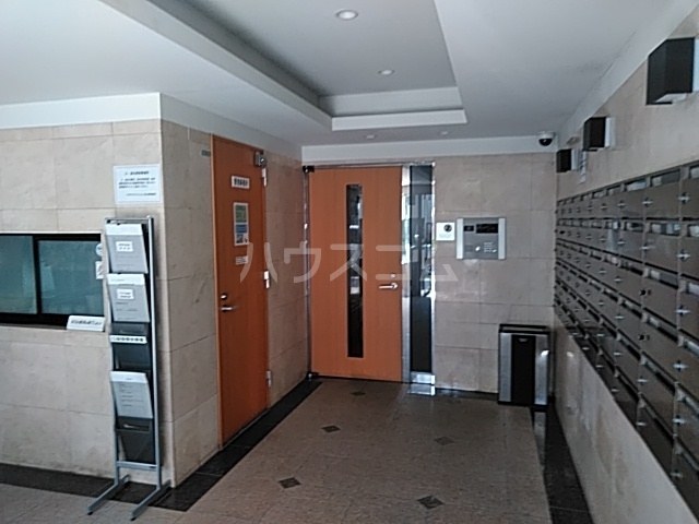 19/24 エントランス