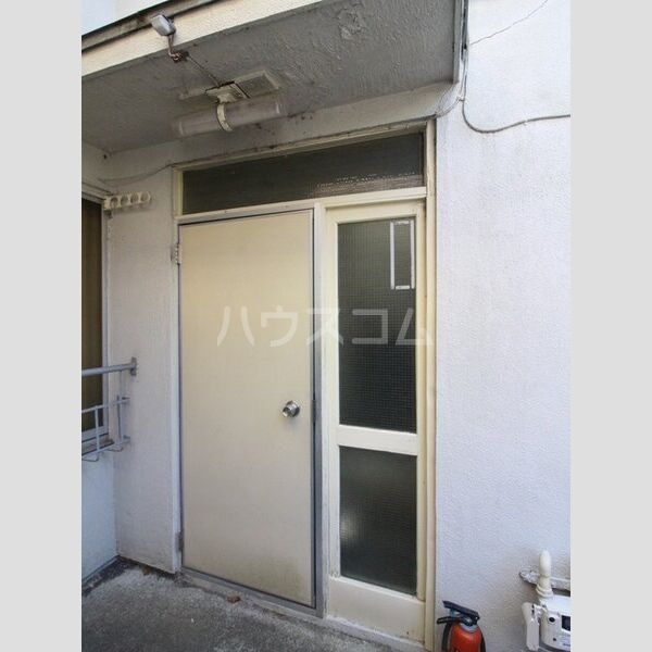 15/24 エントランス