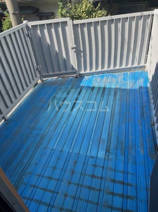 15/18 バルコニー