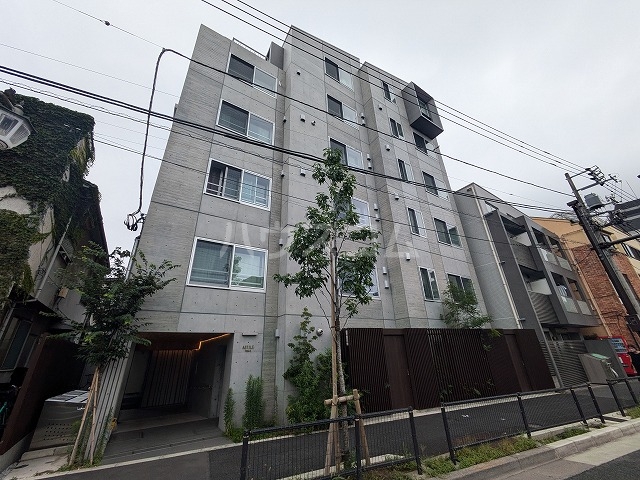 2/30 外観