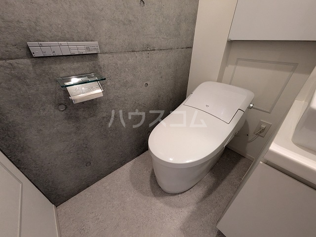 14/30 トイレ
