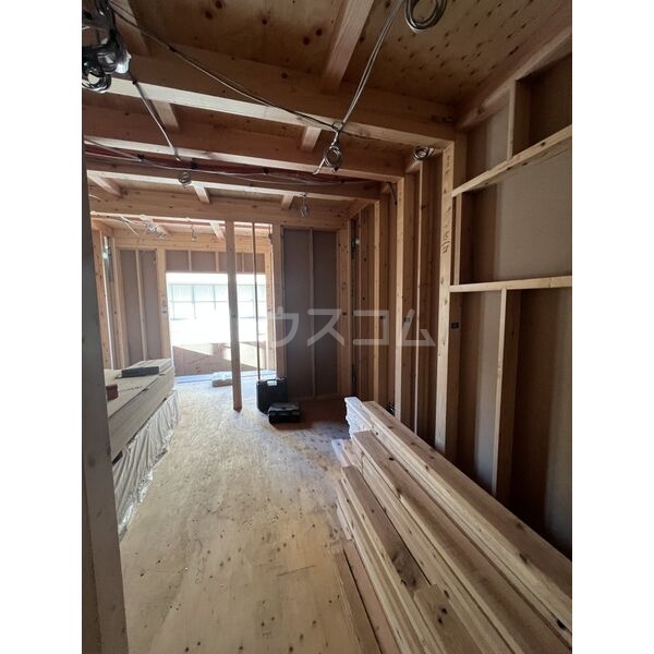 13/23 エントランス