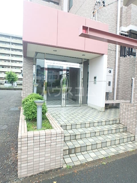 3/8 エントランス