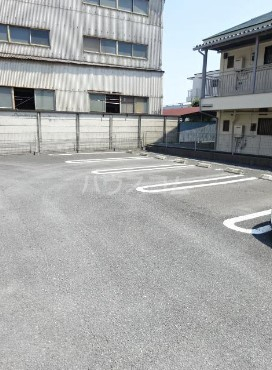 16/22 駐車場