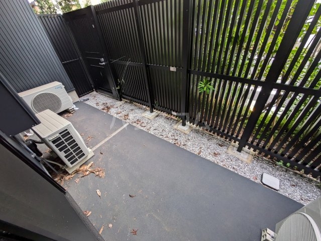 15/26 バルコニー